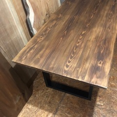 新品 無垢材を使ったヴィンテージ調ダイニングテーブル 180cm×84cm 近場配送無料の画像