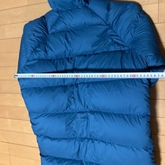 patagonia Men's Silent Down Parkaの画像