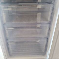 【オススメ❗】シャープ　SJ-PD31J-W　冷蔵庫の画像