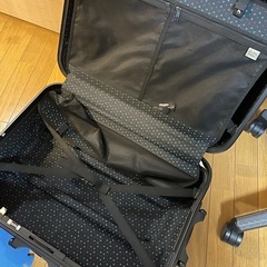 スーツケースMサイズの画像
