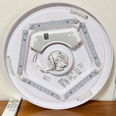 ニトリ LED　シーリングライト 6畳用の画像
