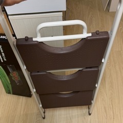 折りたたみ式脚立の画像