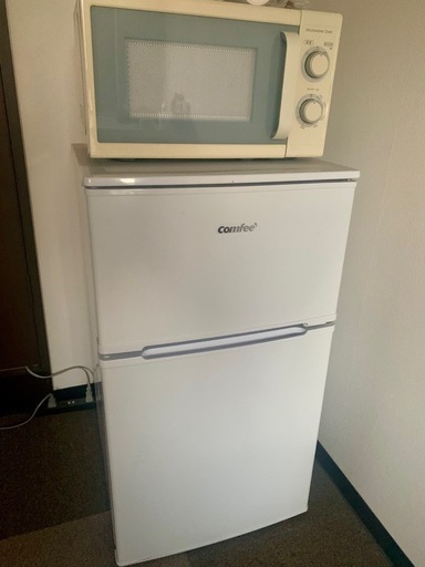 レジと冷蔵庫譲れます