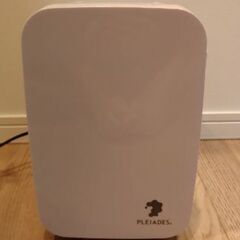 プレアデス（PLEIADES）4Lミニ冷蔵庫　車でも屋内でも使える電源コード付きの画像