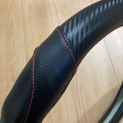 ほぼ新品ハンドルカバー🌈カーボン　レザーの画像