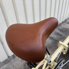 【ほぼ未使用】SimpleStyle 折畳自転車 H16 アイボリー 自転車の画像