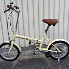 【ほぼ未使用】SimpleStyle 折畳自転車 H16 アイボリー 自転車の画像