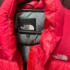 ノースフェイス赤の画像