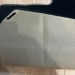 デリカD5 ダッシュボードマットの画像