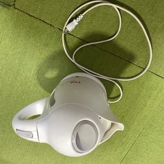 ※かけてる部分ありティファール電気湯沸器の画像