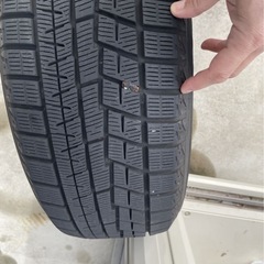 205/55R17 91Q IG60 YOKOHAMA ice GUARD iG60 2本セット2021年製造の画像