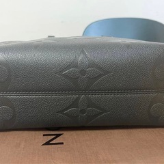 【正規品】【美品】Louis Vuitton オンザゴーPMノワール モノグラム アンプラントの画像