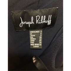 パーティドレス、オフショルダー、花柄ドレス、膝上丈ドレスの画像