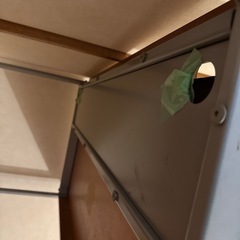 だいぶ前の無印のデスク　高さ70横120奥行き70厚み8の画像