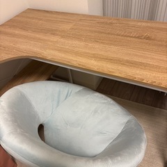 デスク　テーブルの画像