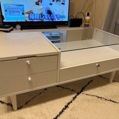 ガラステーブル　ドレッサー　鏡付き　　年内までの画像