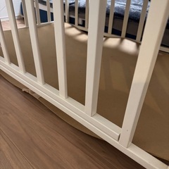 カトージ　ベビーベッドの画像