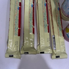 ベビーミルク＊明治 ほほえみ らくらくキューブ、Pigeon哺乳瓶パーツ　まとめ売りの画像