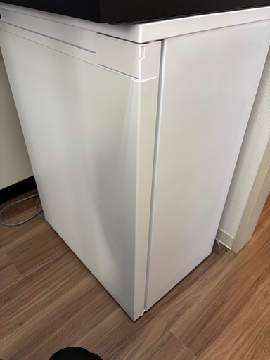 【極美品】冷凍庫フリーザー(コンパクト)