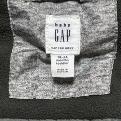 ベビー服　GAP ダウンベストの画像