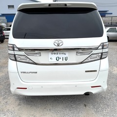 トヨタヴェルファイアの画像