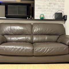 合成皮ソファーの画像