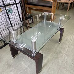 【リサイクルショップ ピカソ 小松原】✨🪞幅約105cm高級感バツグン‼強化ガラス×木脚 ローテーブル✨🪞★4884★の画像