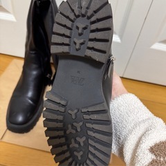 ZARA 膝上ロングブーツ24.5の画像