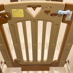 日本育児　スマートゲイト2 ベビーゲート　ペットゲート　階段　台所の画像