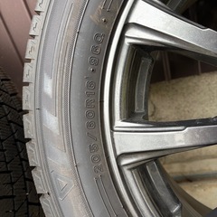 16インチ🛞スタッドレスタイヤ🛞美品✨の画像