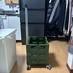 4輪 折りたたみ キャリーカート（45L／蓋付き／ストッパー付き）の画像