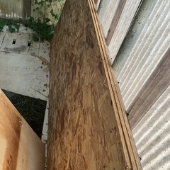 OSB合板、フローリングの画像