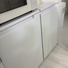 🐬🐬🐬アイリスオーヤマ❣️　スリム冷凍庫の画像