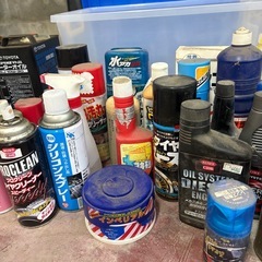 車用品まとめて　ケミカル類・オイル等　ほぼ使いさし　現状渡しの画像