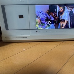 Revo 9インチ地デジTV・DVDコンポ ADK-DVD900Tの画像