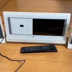 Revo 9インチ地デジTV・DVDコンポ ADK-DVD900Tの画像