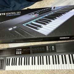 Maschine Studio +KOMPLETE KONTROL S61セット
の画像