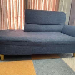 2人掛けソファーの画像