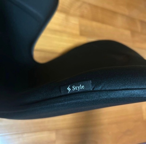 tyle SMART（スタイルスマート） 姿勢矯正クッション ブラック