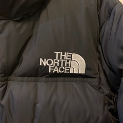 THE NORTH FACE ブラック ダウンジャケットの画像