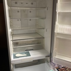 三菱ノンフロン冷蔵庫384L
の画像