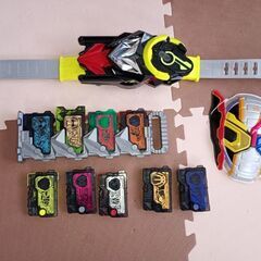 仮面ライダーベルトセットの画像