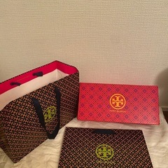 新品Tory Burch EVERLY SLIDE サンダル 6.5の画像