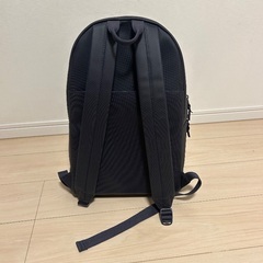 ラコステ リュック ネイビーの画像