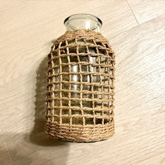 【新品未使用】ガラスの花瓶の画像