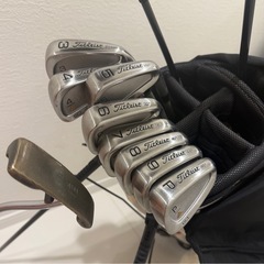『タイトリスト』ゴルフセット一式の画像
