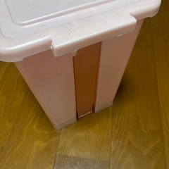 キティちゃんのゴミ箱　レアの画像