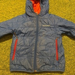 mont-bellアウターリバーシブル100〜110cmくらいの画像