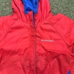 mont-bellアウターリバーシブル100〜110cmくらいの画像