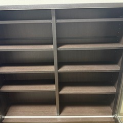 【本日(12/30)限定】扉付き本棚の画像